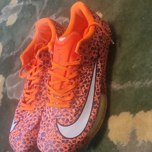 Nike Orange and Purple Athletic Shoes